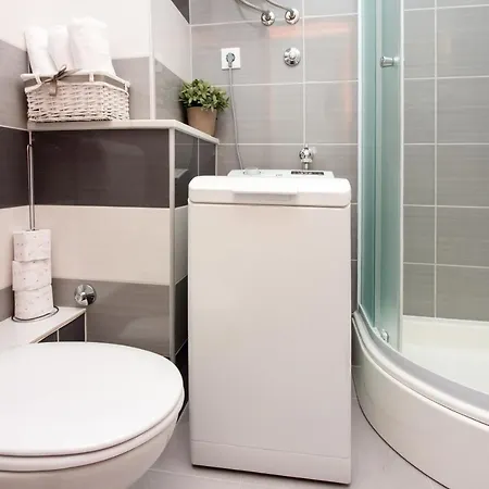 New Cozy Studio In The City Center * Сплит