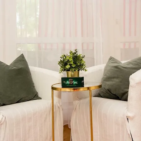 New Cozy Studio In The City Center Апартаменты Сплит